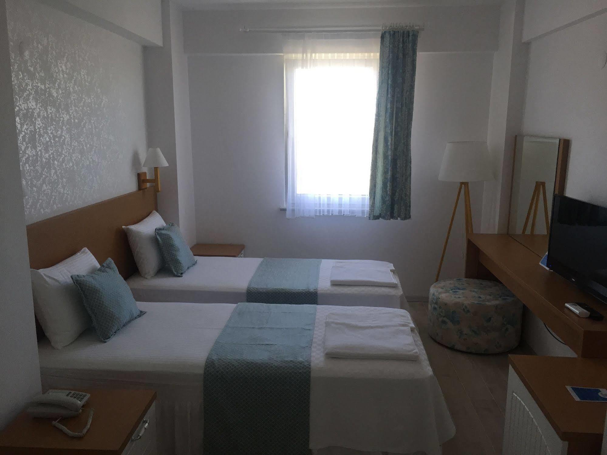 Garden Ada Hotel Bozcaada Exterior photo